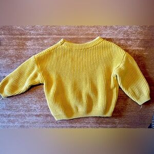 Yellow cotton sweater 12-18 months